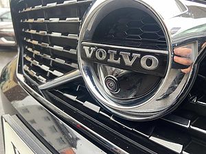 Volvo  D3 Geartronic R-Design Pano 360° FWD Aut.