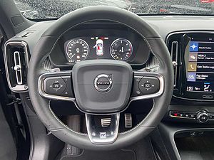 Volvo  D3 Geartronic R-Design Pano 360° FWD Aut.